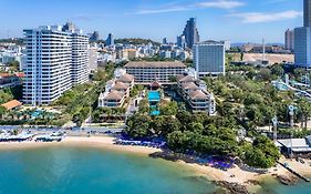 The Heritage Pattaya Beachfront Resort